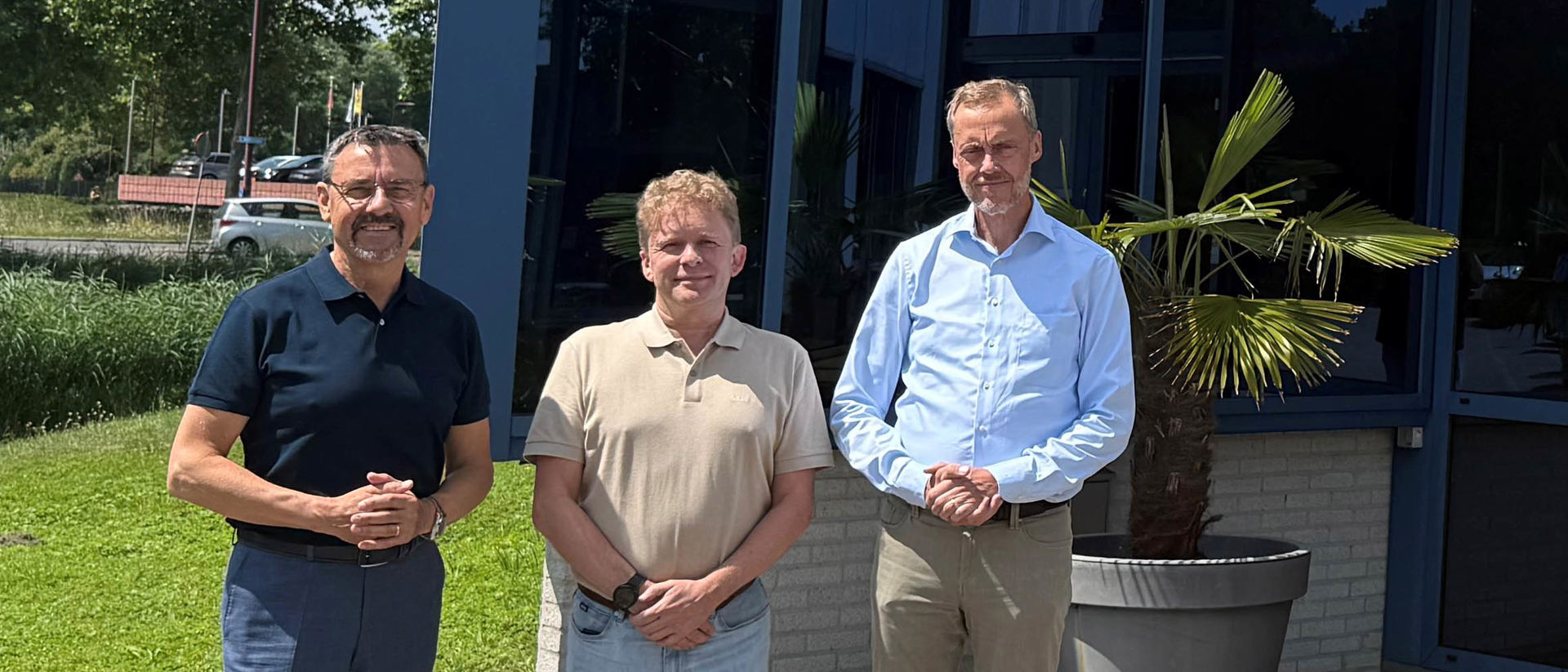 From the left in the image: Lars Fredin, Group CEO of Dacke Industri, David Rijke, CEO and co-owner of Divardy Bakery Services B.V., Kenneth Carlsson, President Precision and Protection of Dacke Industri.