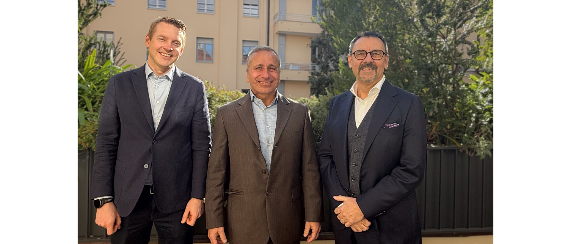 From the left in the image: Lowe Fällmar, Group VP Acquisitions and Business Development, Andrea Gambusera CEO and co-owner of Hydronit S.r.l., Lars Fredin, Group CEO of Dacke Industri.