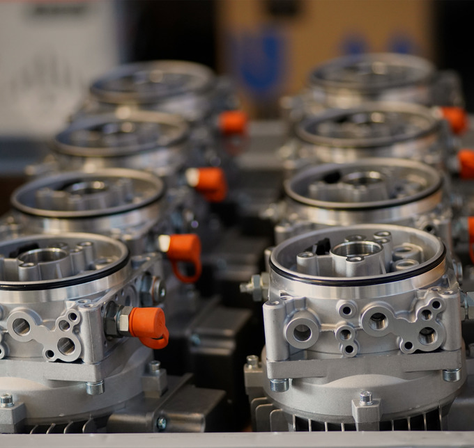Hydronit S.r.l. - Modular hydraulic power units